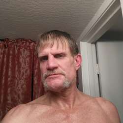 kittytamer775's Chat & Dating Profile